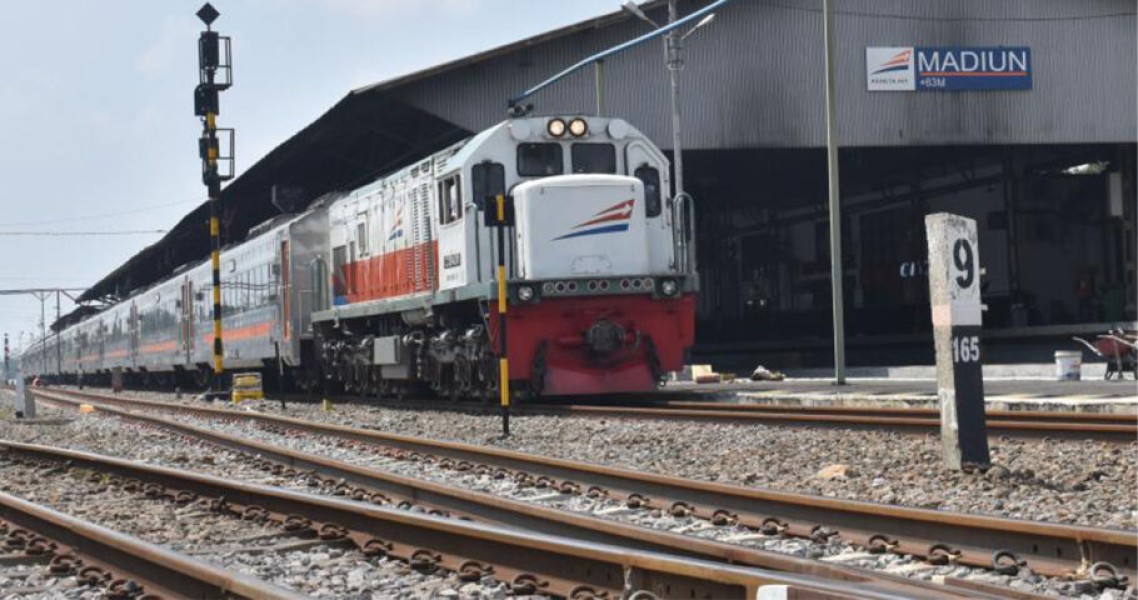 Kereta Api Jadi Primadona, Daop 7 Madiun Layani Hampir 60 Ribu Penumpang Selama Libur Panjang