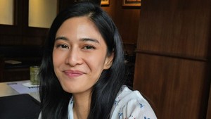 Momen Tak Terduga di Tahun 1998: Dian Sastrowardoyo Bertemu dengan Band Padi di Lokasi Syuting Video Klip