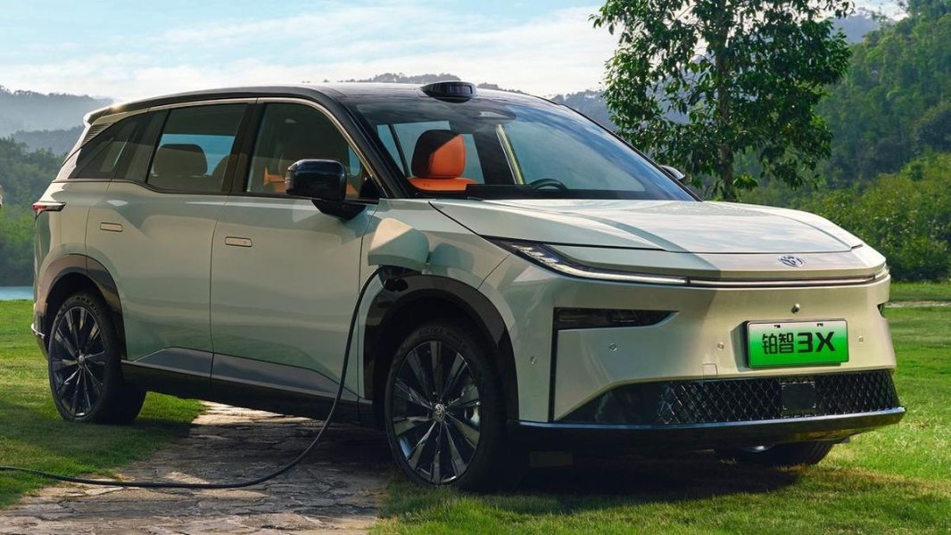 Toyota bZ3X Listrik Cetak Rekor Penjualan 10 Ribu Unit dalam Satu Jam, Kini Mulai Dikirim ke Konsumen