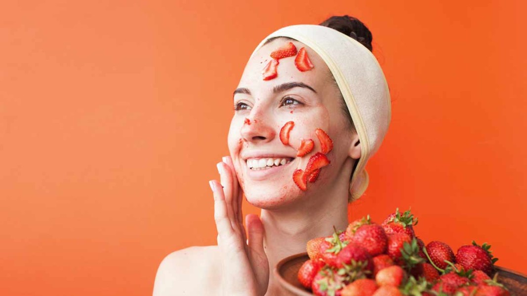 Rahasia Kecantikan Alami dari Buah Strawberry