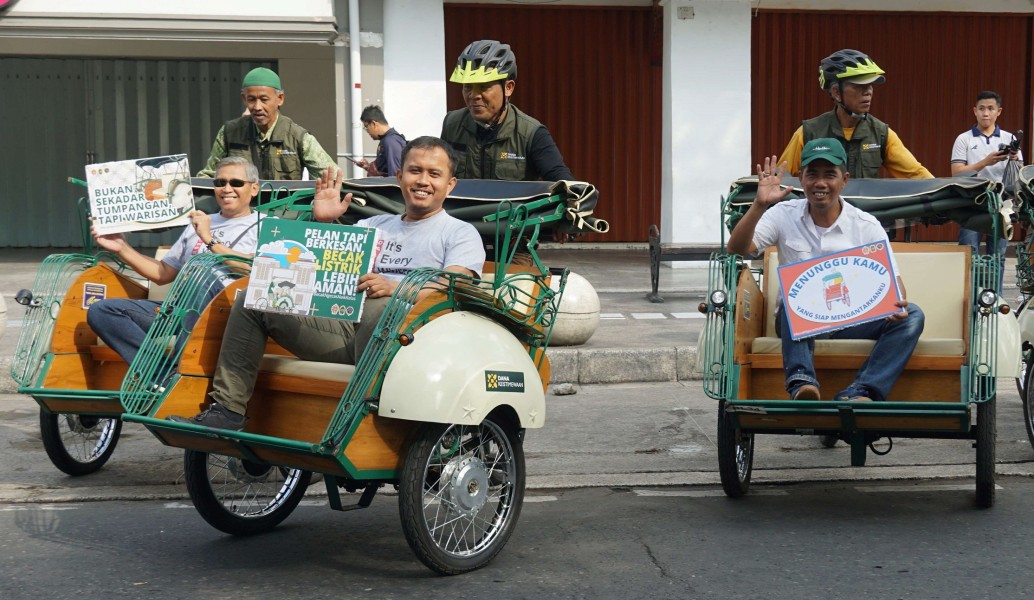 Becak Listrik Jadi Pilihan Transportasi Ramah Wisatawan