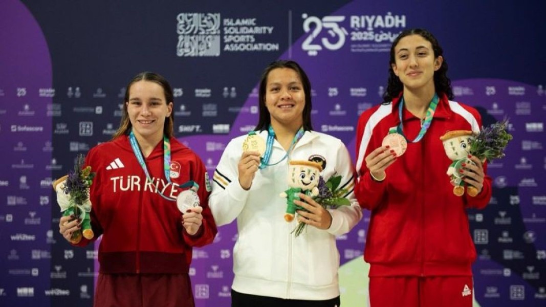 Adellia Cetak Emas, Renang Indonesia Tunjukkan Performa Gemilang