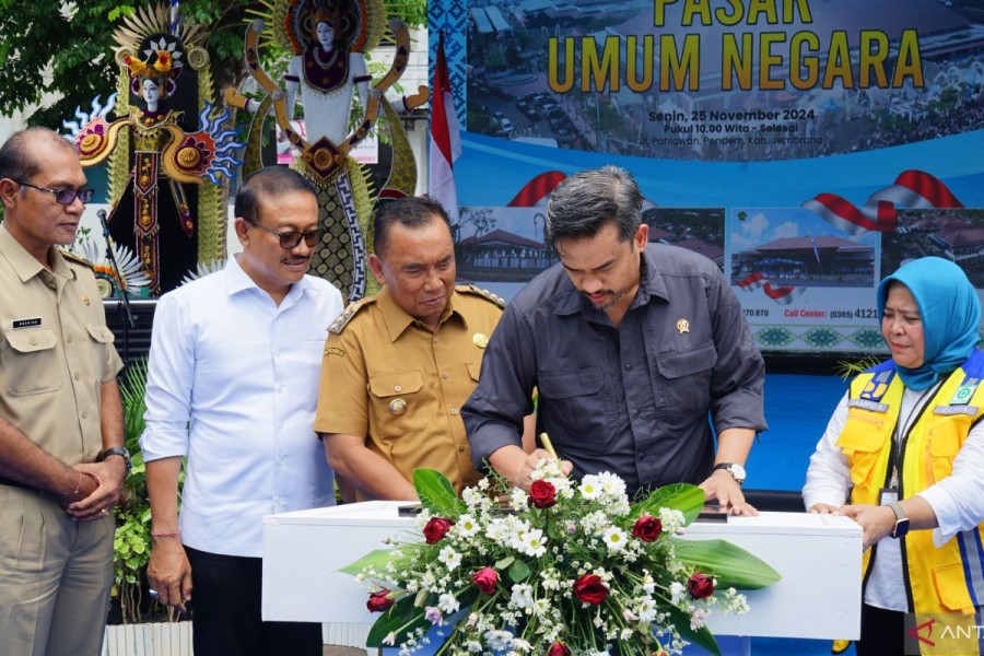 Menteri UMKM Dorong Pasar Tradisional Bertransformasi Digital untuk Dongkrak Penjualan