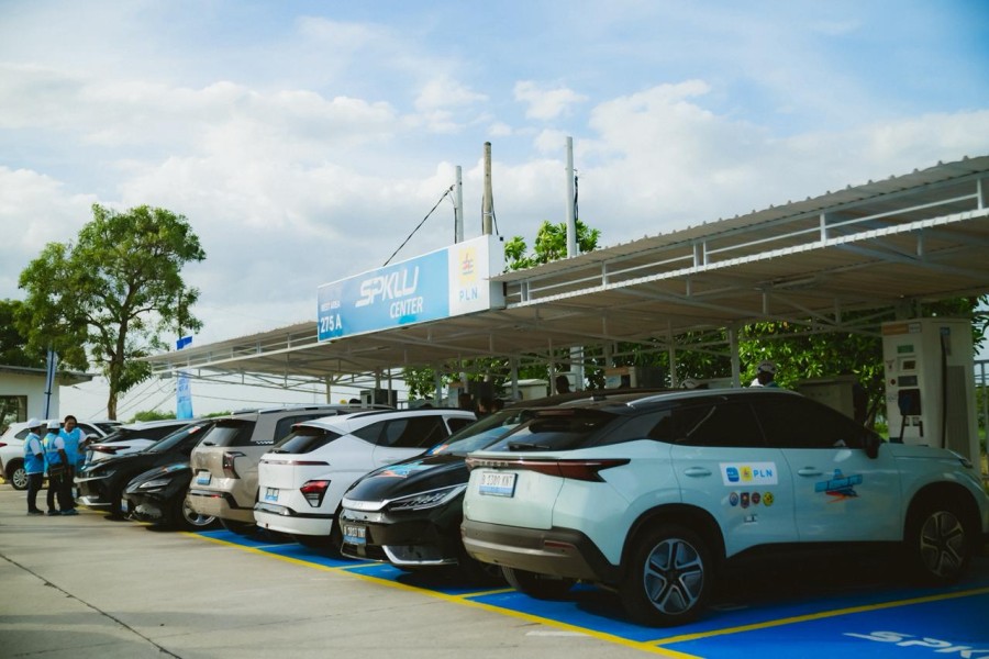 PLN Uji Perjalanan Lampung–Surabaya dengan Mobil Listrik, Pastikan SPKLU Siap Layani Pemudik Nataru 2025/2026