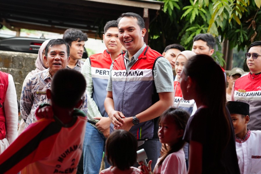 Pertamina Salurkan Bantuan Kemanusiaan untuk Korban Kebakaran Kelurahan 1 Ulu Palembang