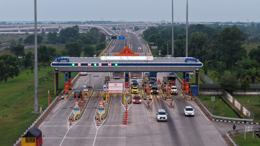 Hutama Karya Siapkan Operasional dan Diskon Tol Trans Sumatra Antisipasi Lalu Lintas Nataru 2025