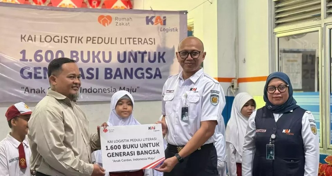 KAI Logistik Bagikan 1.600 Buku Demi Generasi Emas