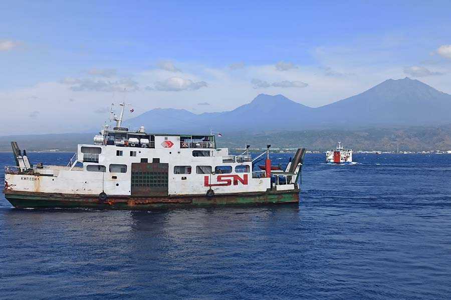 KMP Dharma Kencana IX Raih Penghargaan Pelayanan Prima dari Kemenhub RI