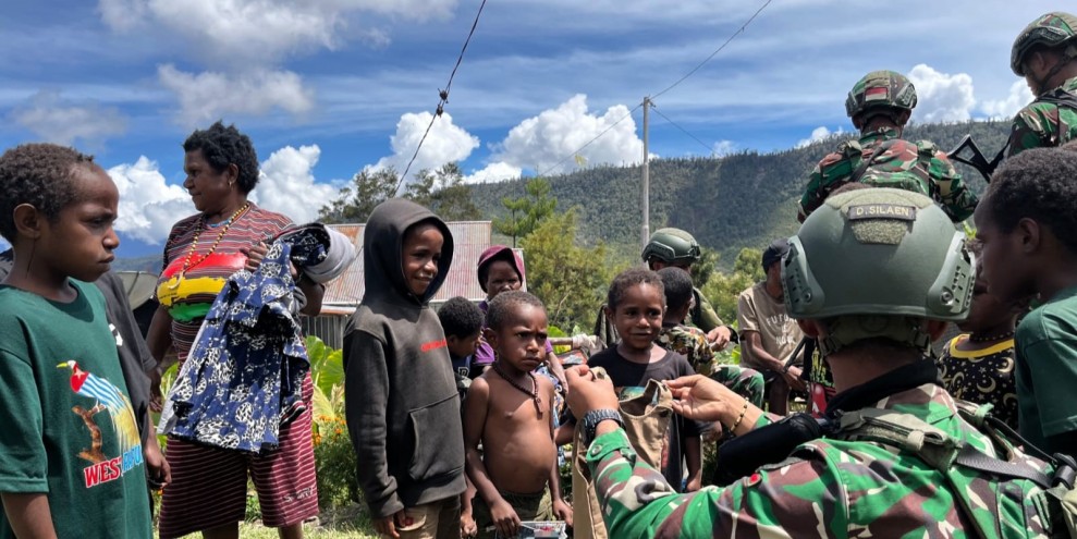 TNI Yonif 136,TS Tegaskan Kemanusiaan dan Dukungan Sosial Bagi Warga Lokal