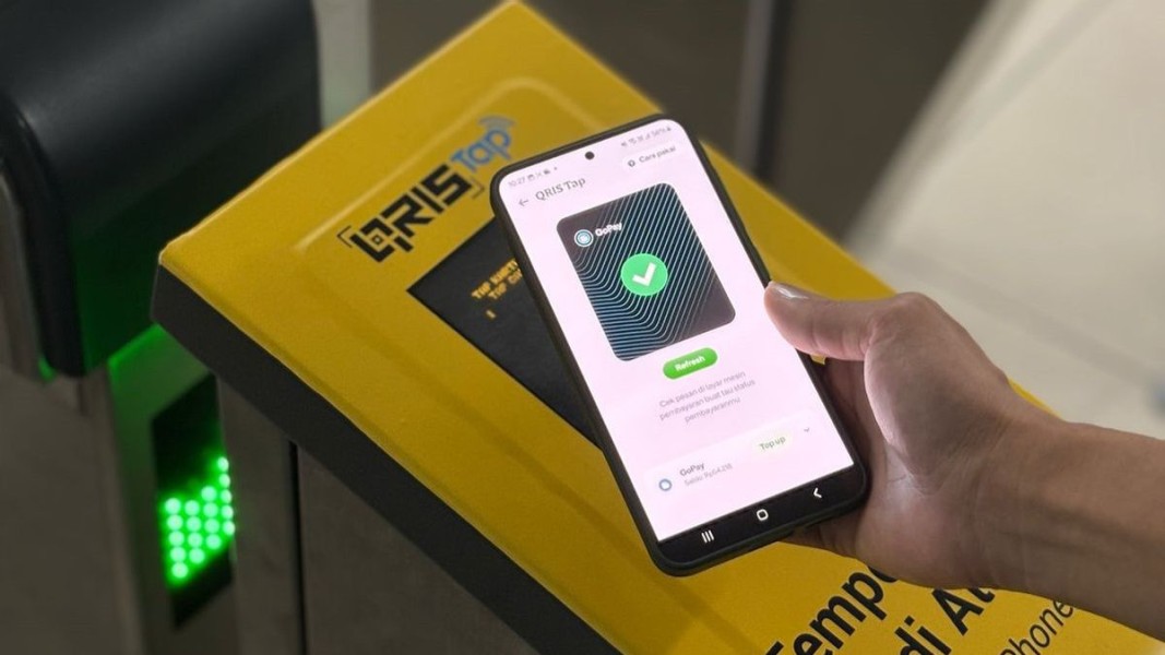 Fitur QRIS GoPay Baru Memudahkan Pedagang Takjil Menerima Pembayaran Digital Cepat