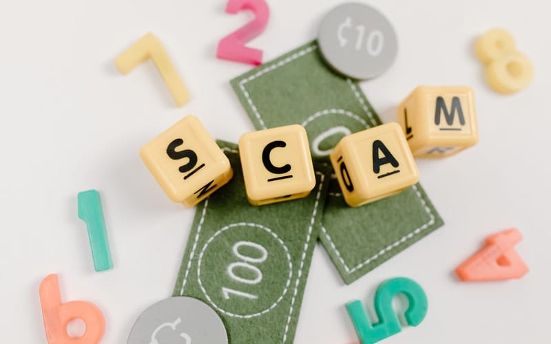 Apa Itu Scam? Ketahui Ciri-ciri dan Cara Menghindarinya