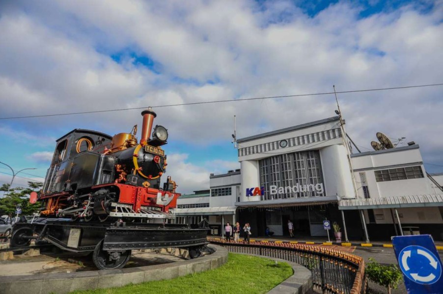 KAI DAOP 2 Bandung Catatkan Pencapaian Tingkat Ketepatan Waktu Tinggi pada Triwulan I 2025