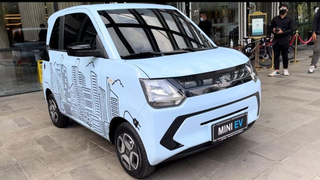 Wuling Motors Siap Luncurkan Mobil Listrik Baru, Siap Tantang DFSK Gelora E di Pasar Indonesia
