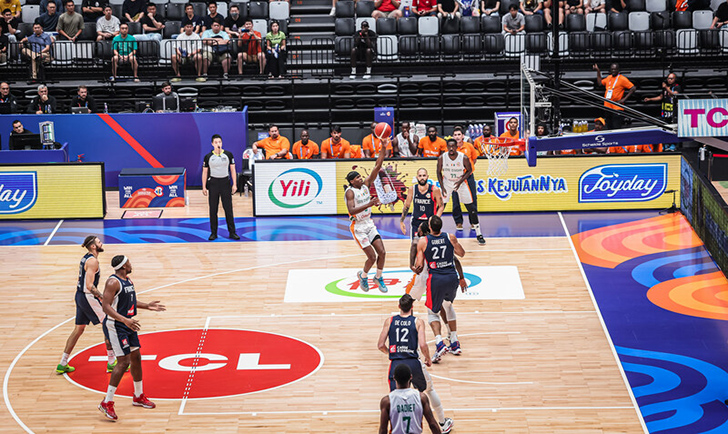 FIBA dan Yili Perkuat Sinergi Global Promosikan Bola Basket