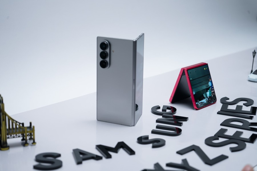 Pre Order Samsung Galaxy Z Fold7 dan Z Flip7