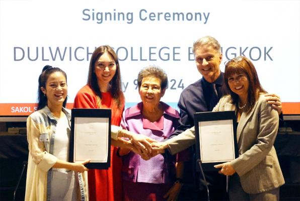 ONYX Hospitality Group Raih Penghargaan Prestisius di Traveller Review Awards 2025
