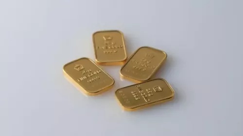 Harga Emas Antam Turun Jadi Rp1,978 Juta per Gram