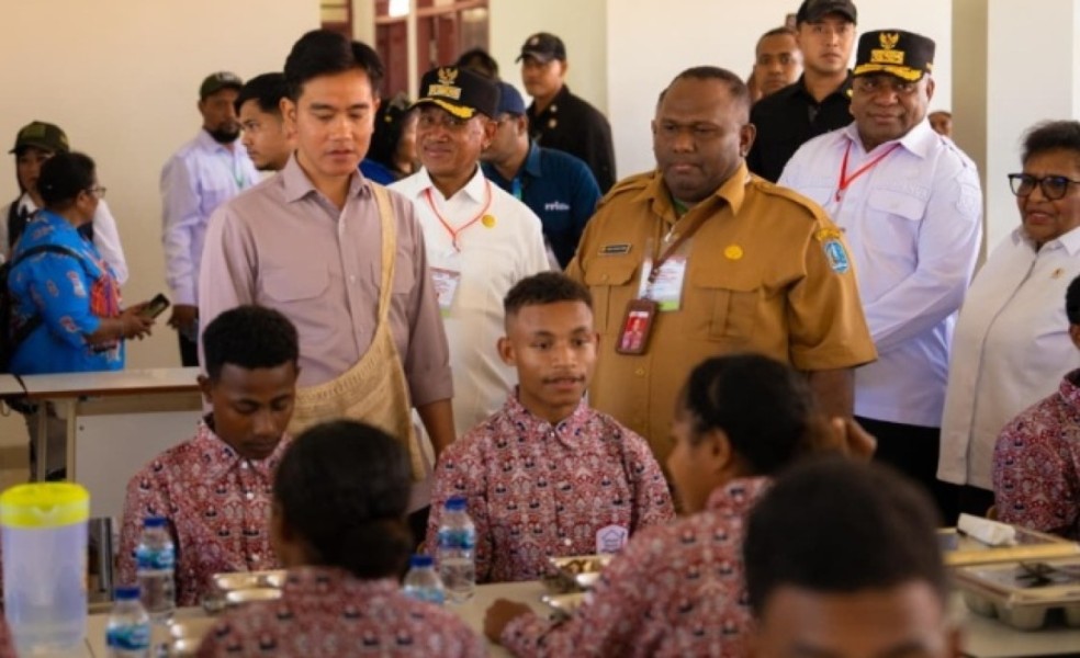 Wapres Gibran Tinjau Sekolah Rakyat Dan Pembangunan Papua