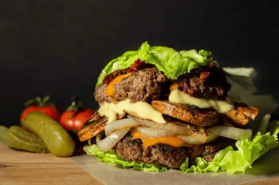 Resep Double Zucchini Cheeseburger Tanpa Roti Rendah Karbohidrat yang Lezat dan Cocok untuk Menu Diet