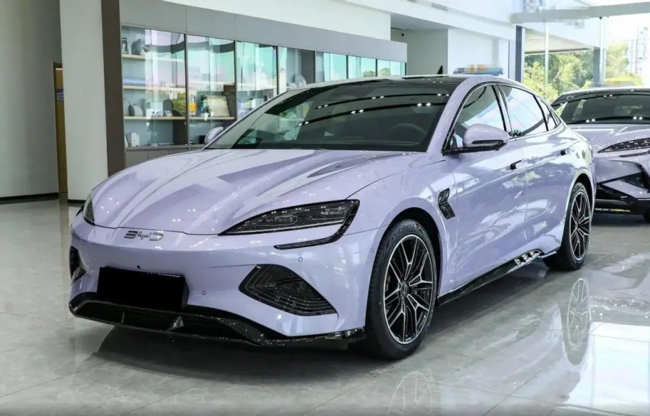 BYD Seal 06 EV Meluncur, Usung Desain Futuristik dan Teknologi Canggih