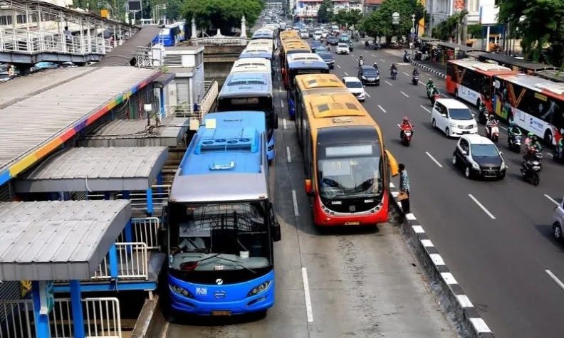 Dorong Hemat BBM Pemerintah Ajak Masyarakat Gunakan Transportasi Umum