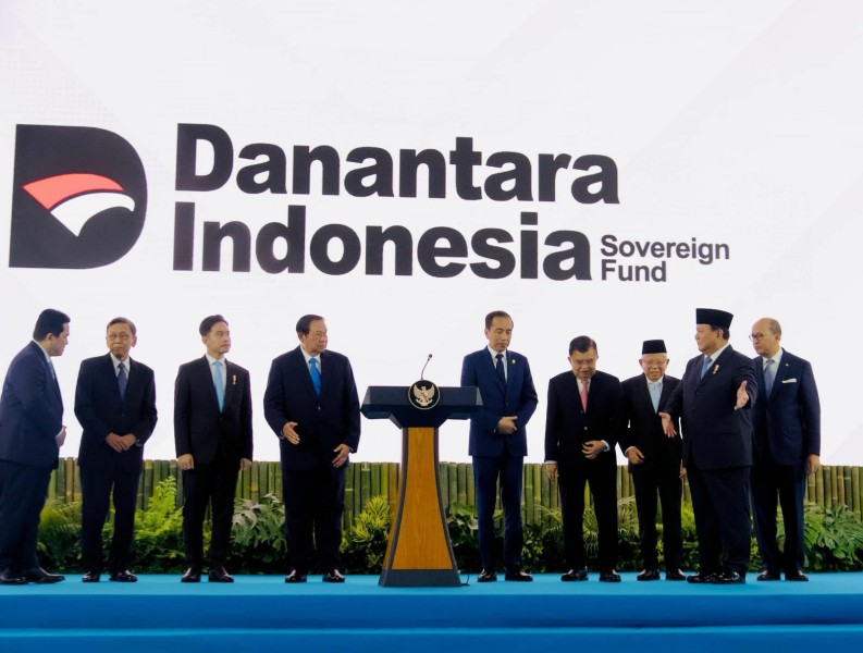Peluncuran Danantara: Tantangan Tata Kelola dan Penerapan Transparansi BUMN di Indonesia