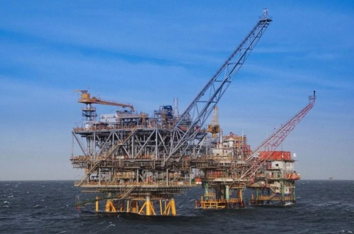 Harga Minyak Global Naik Tipis, Pasar Cermati Keputusan OPEC+