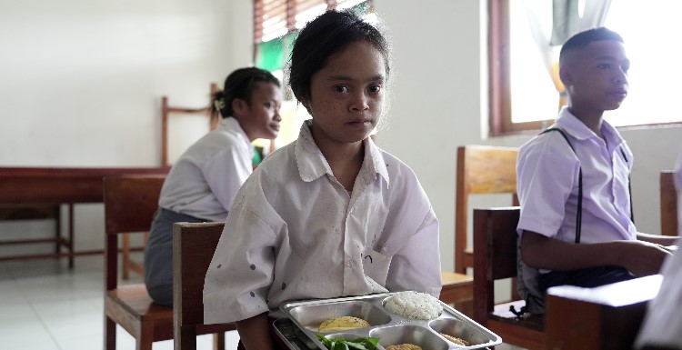 Dampak Program MBG di SLB Laura Sumba: Emosi Anak Lebih Stabil, Semangat Sekolah Meningkat