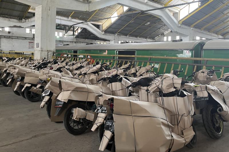 KAI Logistik Catat Lonjakan Pengiriman Sepeda Motor Usai Libur Lebaran 2025