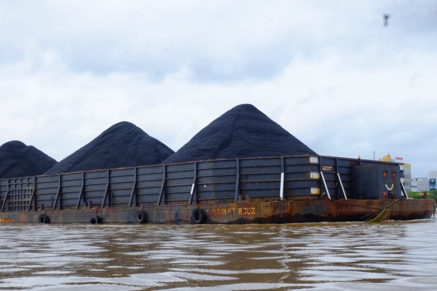 Harga Batu Bara Awal Agustus Bergerak Beragam