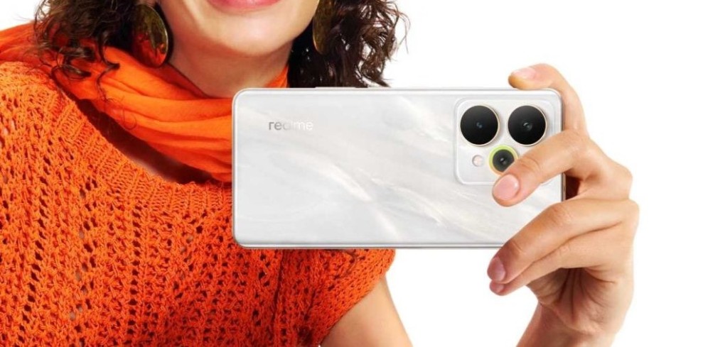 Sepesifikasi Realme 15 Series 5G Bawa Teknologi AI Edit Genie Terbaru