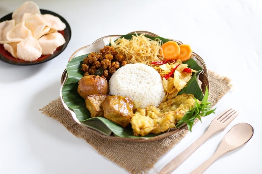 5 Kuliner Nasi Uduk Terbaik di Bekasi Favorit Warga Lokal