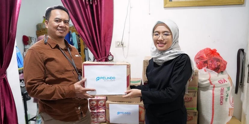 PT Pelindo Solusi Logistik Salurkan Bantuan Banjir Jakarta Utara