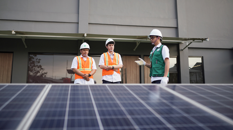 PLTS Atap Kian Populer Jumlah Pelanggan Tembus 11.392 Secara Nasional