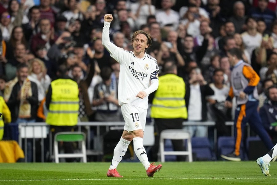 Misi Suksesi Modric: Real Madrid Siapkan Dana Fantastis Demi Enzo Fernandez