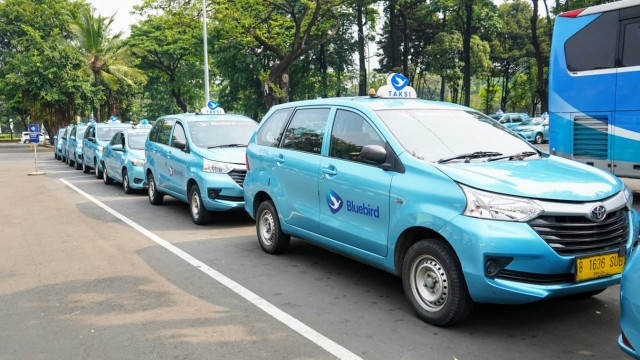 Pendapatan dan Laba Blue Bird Tembus Angka Fantastis, Menjadi Sorotan Investor Sepanjang Tahun 2025