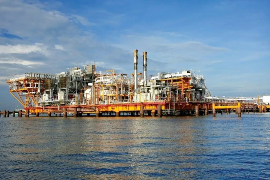 Harga Minyak Dunia September 2025 Menguat di Tengah Gejolak
