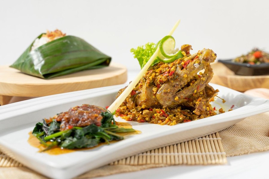 14 Rekomendasi Tempat Makan Halal Enak di Nusa Dua Bali 2025