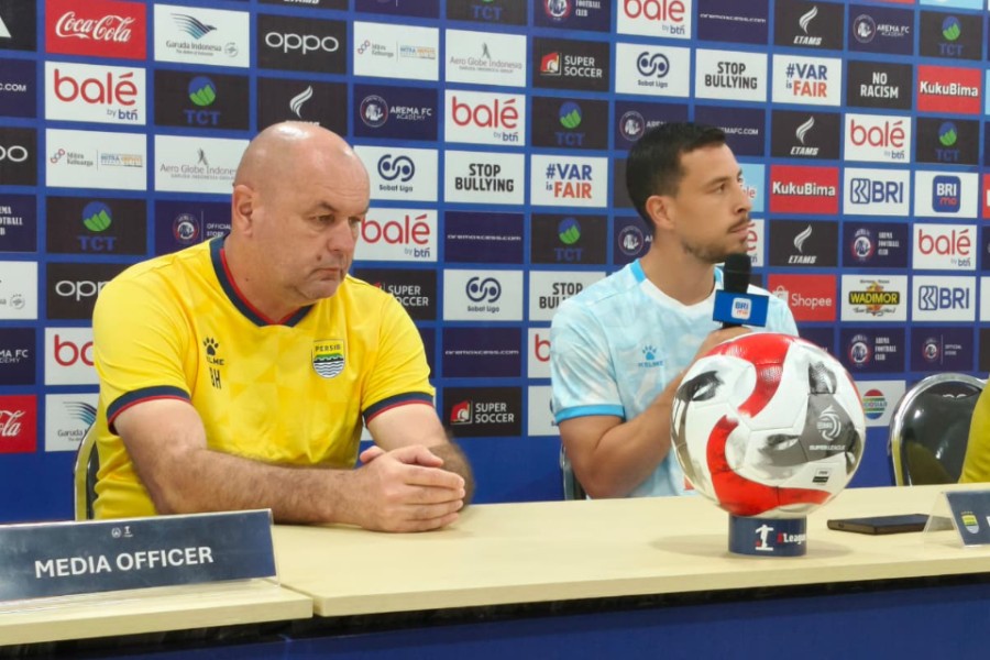 Karakter dan Kepemimpinan Bojan Hodak Bikin Thom Haye Betah di Persib Bandung