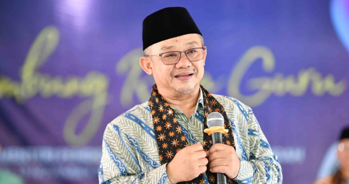Mendikdasmen Pastikan Bahasa Inggris Wajib Mulai Tahun Ajaran 2027
