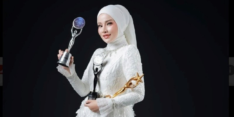 Kisah Inspiratif Perempuan Hebat Ini Seimbangkan Peran, Karier dan Keluarga