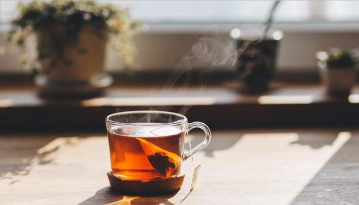 Waspada Kebiasaan Minum Teh Setelah Makan, Dokter Ungkap Dampak Buruk Bagi Penyerapan Gizi Tubuh