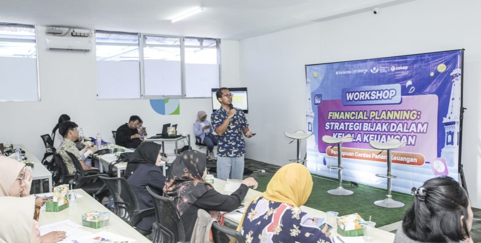 Revolusi Literasi Finansial di Kalangan Generasi Muda: Upaya Meretas Krisis dan Meningkatkan Kesejahteraan