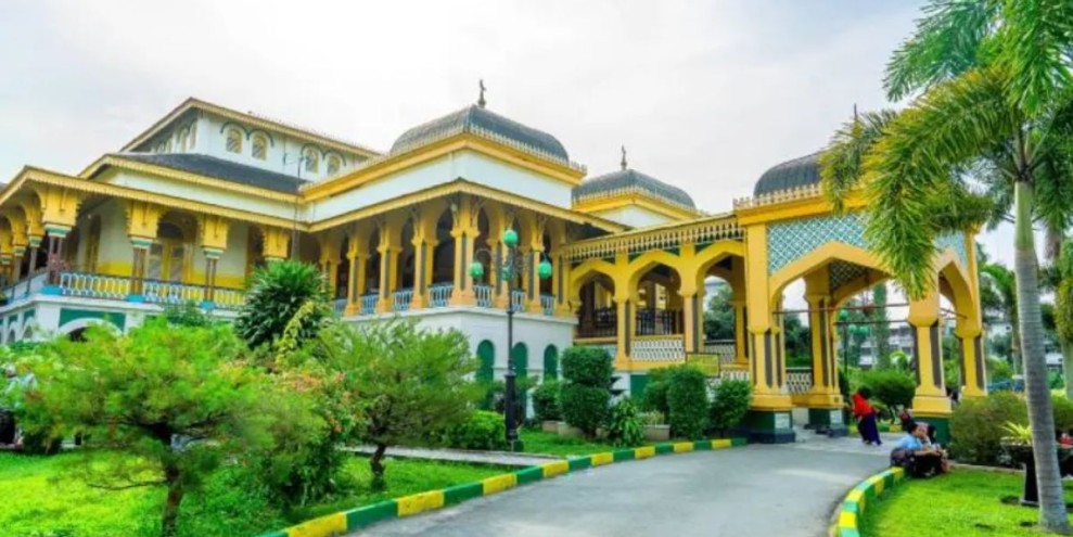 15 Tempat Wisata di Medan yang Lagi Hits, Wajib Coba!