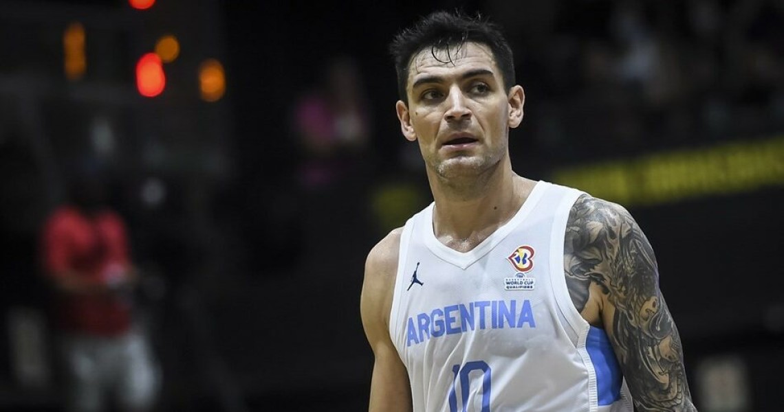 Carlos Delfino Resmi Pensiun, Menutup Era Emas Basket Argentina