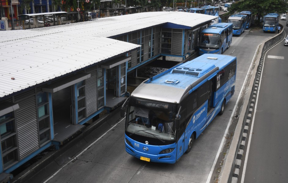 Larangan Siswa Bawa Motor ke Sekolah di Depok Terganjal Minimnya Akses Transportasi Umum