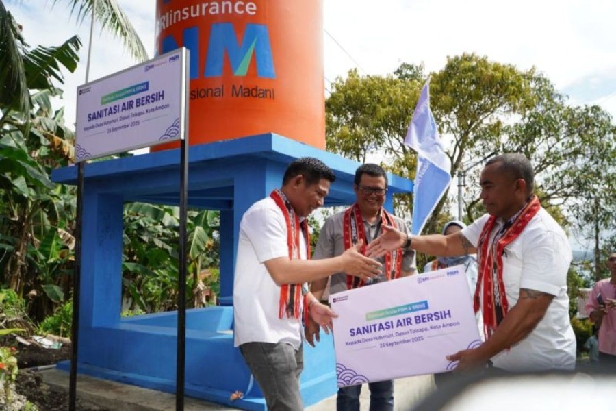 BRI Insurance dan PNM Dorong Sanitasi dan Kesehatan Ambon