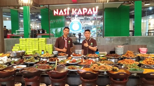 Deretan Tempat Makan Nasi Kapau Enak Favorit di Jakarta