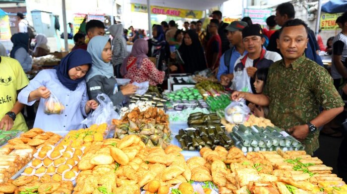 Warga Sabang Antusias Jual Takjil Selama Ramadan