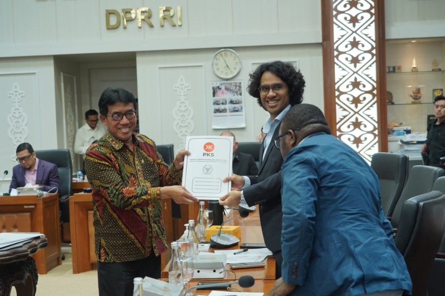 PKS Dukung Perubahan UU Minerba untuk Tata Kelola Pertambangan yang Lebih Adil dan Berkelanjutan